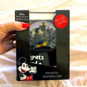 Graduation Mickey Mouse Musical Water Globe